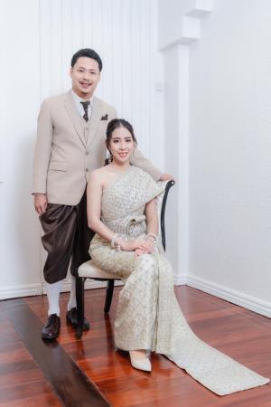 ชุดไทยเจ้าสาว ชุดไทยจักรพรรดิ์ เช่าที่แบมบี้ เวดดิ้ง ห้วยขวาง